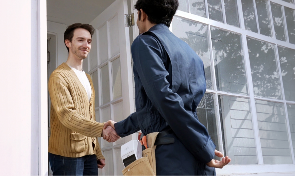 Merchant is dealing with contractors